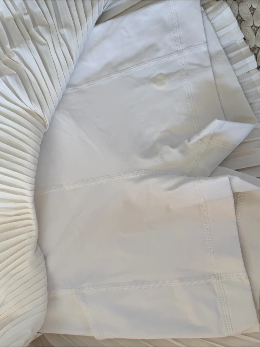 Lululemon White Pleated Tennis Skirt sz 4